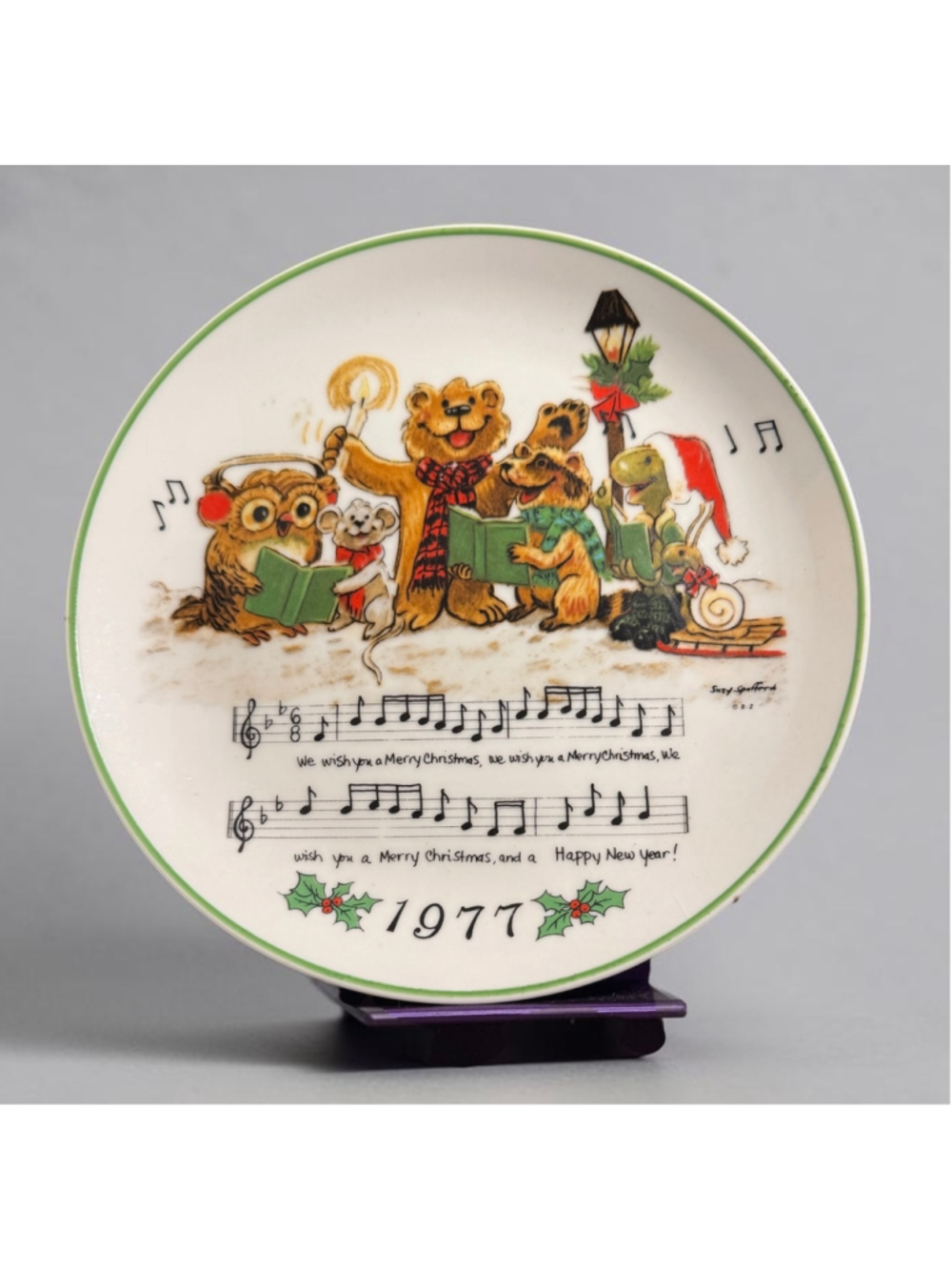Vintage Enesco Suzy's Zoo 1977 Christmas Decorative Plate